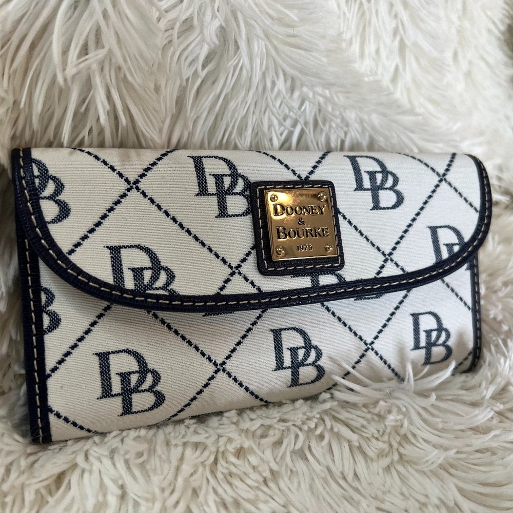 Dooney and Bourke Wallet
